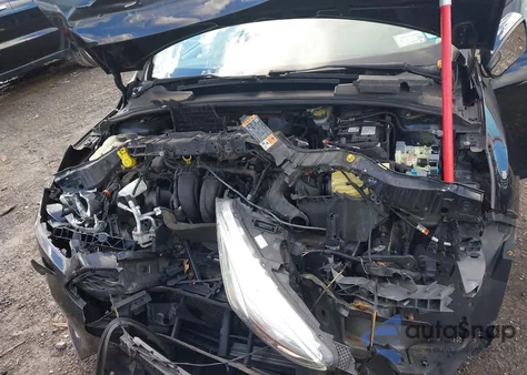 2016 Ford Focus Se from USA, damaged, VIN 1FADP3K20GL331043